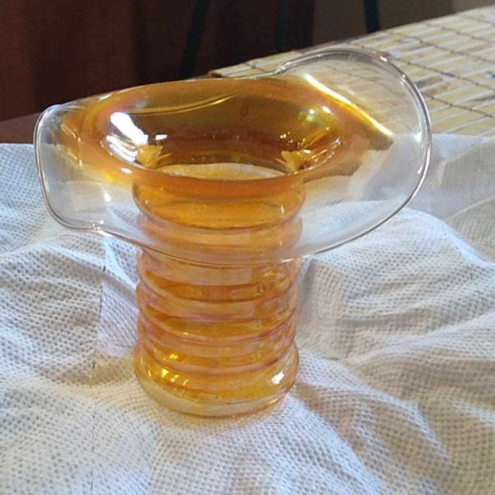 Vintage Carnival Glass "Top Hat" Vase
